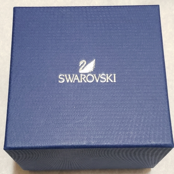 ⤵️⤵️New Swarovski Aila Day Double Tour Blue Watch - Picture 2 of 3